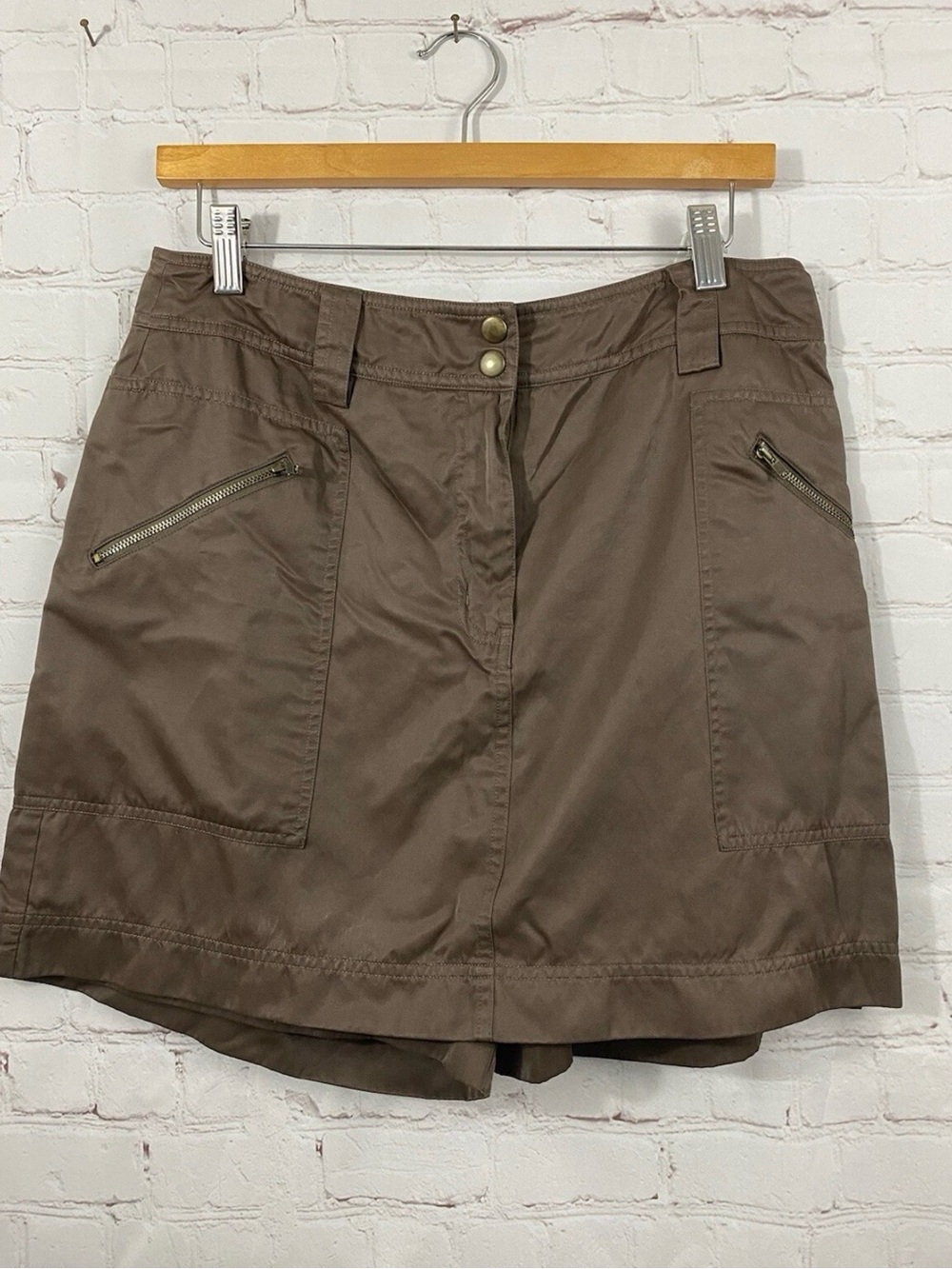 Newport News Brown Skort Womens Size 12 Activewear Front Pockets